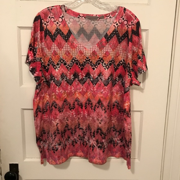 Avenue Tops - Avenue Women’s 18/20 HP Zigzag Pink Orange Top S/S